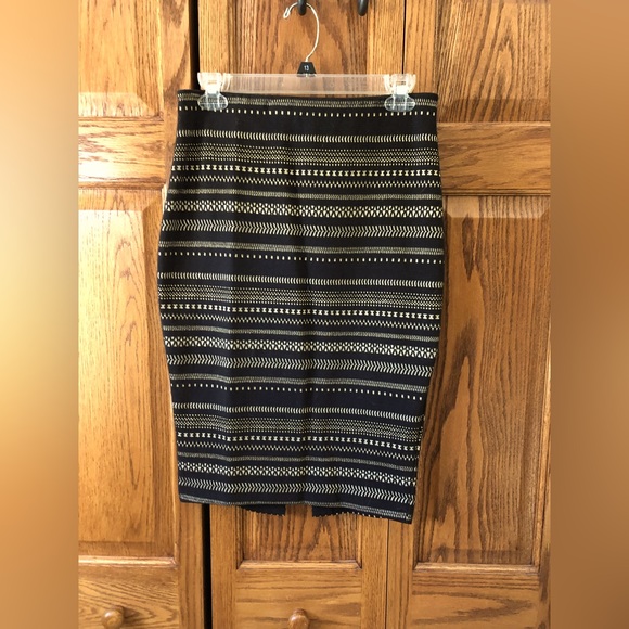 Express Pencil Skirt, Black and Gold, Size S - Picture 1 of 6
